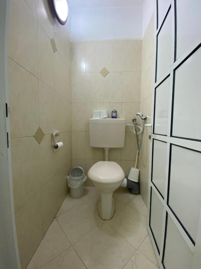 הבית של לוסי Apartment Qiryat Shemona Ngoại thất bức ảnh